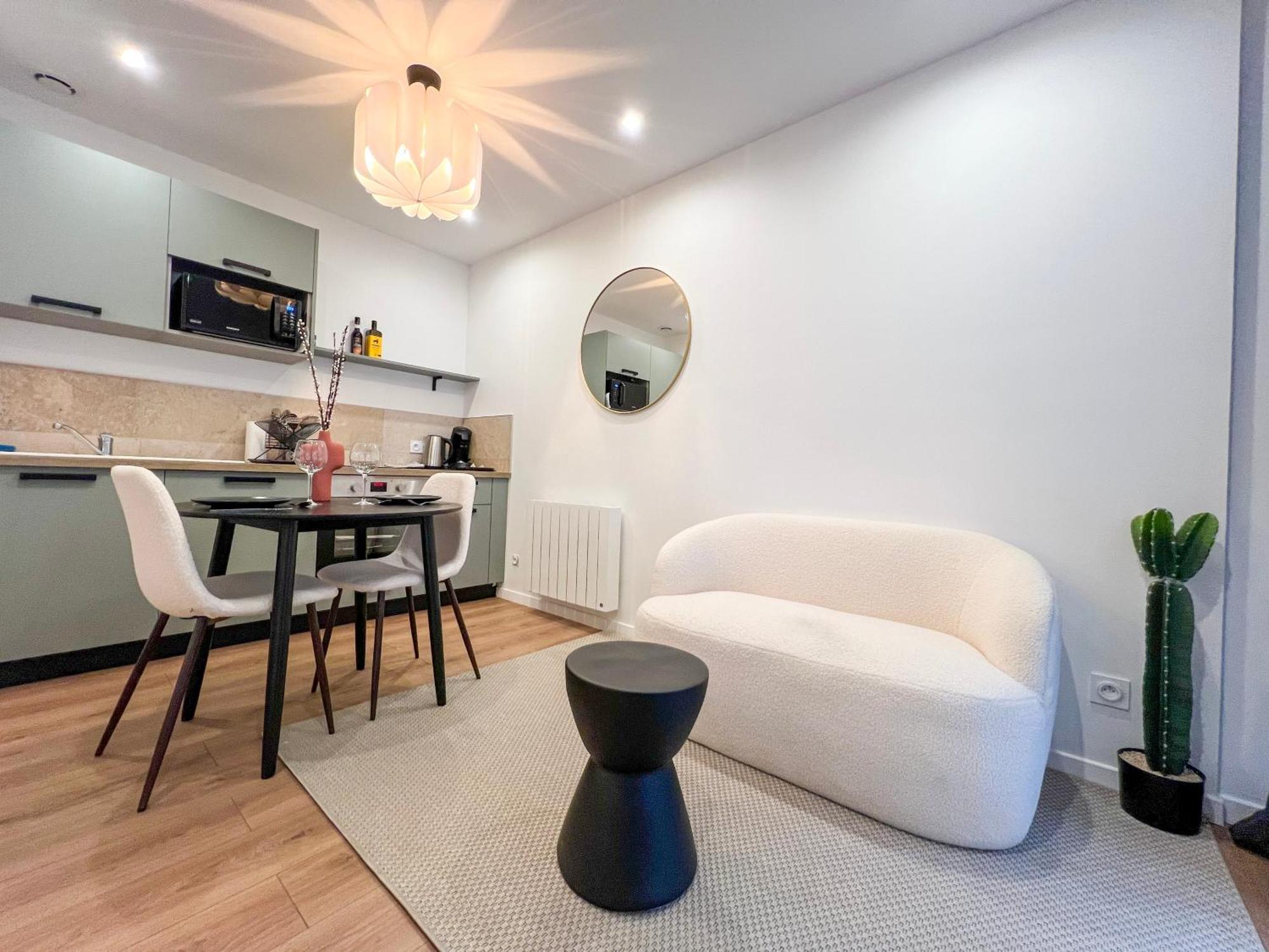 Bibemus Casa Maja - Baignoire Balneo - Parking - Terrasse Apartment Saint-Etienne  Bagian luar foto